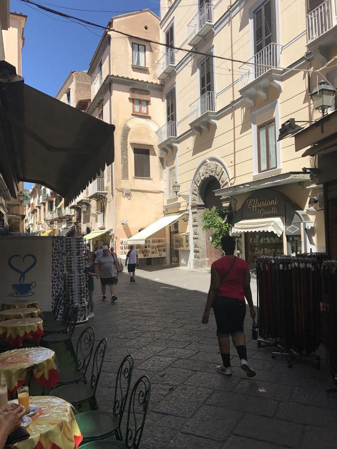 Sorrento Deluxe B&B מראה חיצוני תמונה